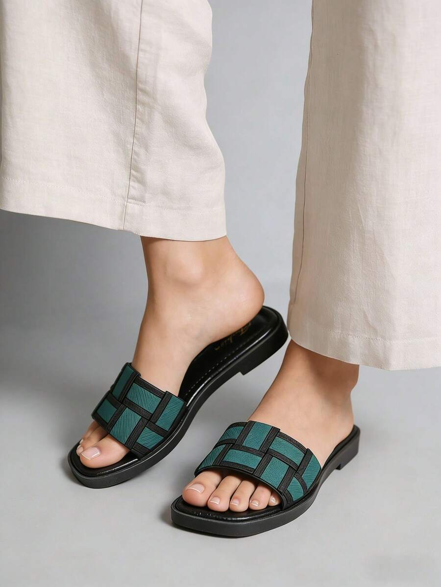 Women's Summer Sandals, New Fashionable & Elegant Women's Sandals, Minimalist Casual Soft Bottom Comfortable Black Sandals, Soft Open Toe, Women's Flat Sandals, Vacation, Beach Sandals, Women's Slippers, Summer, Women Outdoor Slippers, Home Slippers