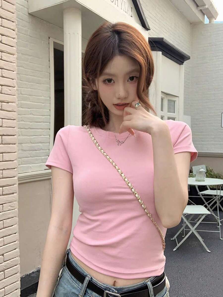 女士修身圆领短袖T恤,休闲时尚美式风格,修身显瘦,百搭夏季款 - 嫩粉紅色 - 查看 1