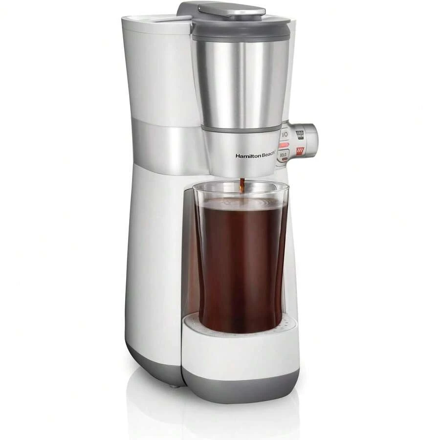 Cafetera rápida para café frio o caliente Hamilton beach ,capacidad para 16 onzas de cafe, Preparación fría o café caliente en minutos. Con esta cafetera fría puedes disfrutar de un café suave y frío en menos de 6 minutos - Tipo de Enchufe A USA (110-127V) - Ver 1