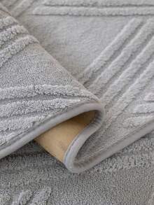 1件秋冬季加厚保暖柔软法兰绒沙发垫套，现代简约防滑沙发座垫保护套，防尘可水洗沙发套，浅灰色清新时尚，柔软不易褪色，宠物友好，可调节尺寸，适用于转角沙发，适合卧室、办公室、客厅组合家具、L型沙发以及1/2/3/4座沙发。 - 淺灰色 - 查看 10