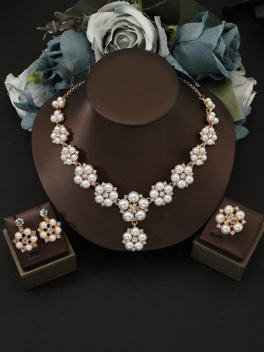 3件套奢华珍珠花朵巴洛克风格新娘首饰套装 - 1条项链、1对耳环、1枚戒指，优雅婚礼首饰，女士礼物 - 白色 - 查看 1