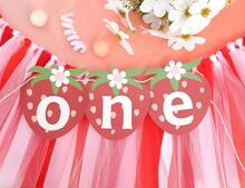 Strawberry One High Chair Banner - Berry Sweet First Birthday Party Drations,One Red Strawberry Banner,Sweet 1st Birthday Cake Smash Party Dr,Strawberry Girl Birthday Photo Props - 杏色 - 查看 6