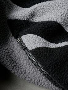 Men's Black & Grey Patchwork Sherpa Lined Hoodie Jacket, Loose Street Style Warm Outerwear - Black - View 5
