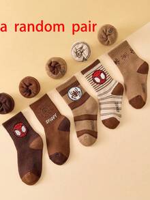 Marvel 5双装正品儿童袜子，超级英雄图案，春秋季毛巾袜，女童中筒袜，韩版卡通男童袜，透气婴儿/学生袜，地板袜，漫威袜子 - 彩色 - 查看 12