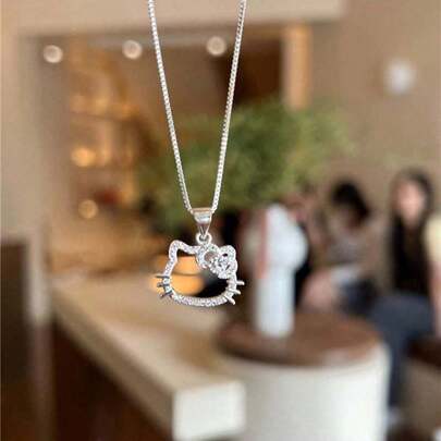 1pc  Necklace - Cute & Sweet Hollow  Pendant Clavicle Chain, Niche Design, Ins Style, Minimalist & Versatile - Birthday, Party, Holiday Gift For Girlfriend (No Gift Box)
