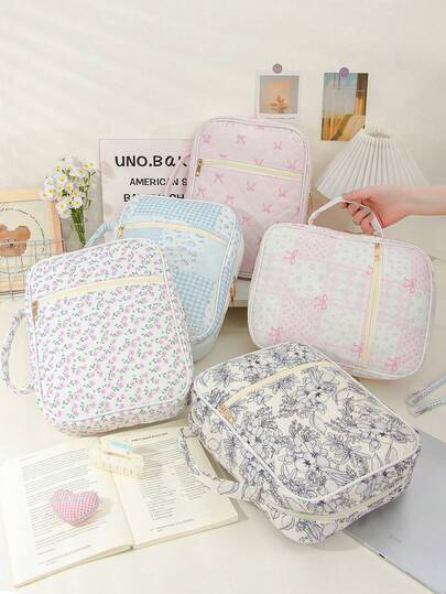 1Piece Large Women's Bible Cover Book Protection Cover Quilted Cute Bow Pattern Bible Bag Large Capacity Portable Dustproof Book Cover Flower Bible Storage Bag Quilted With Handle Storage Bag Book Protection Cover Home Storage Bag With Zipper Pocket And Handle Bible Learning Essential, Perfect Gift For Teachers, Back To School Gift Cute Girl Birthday Gift