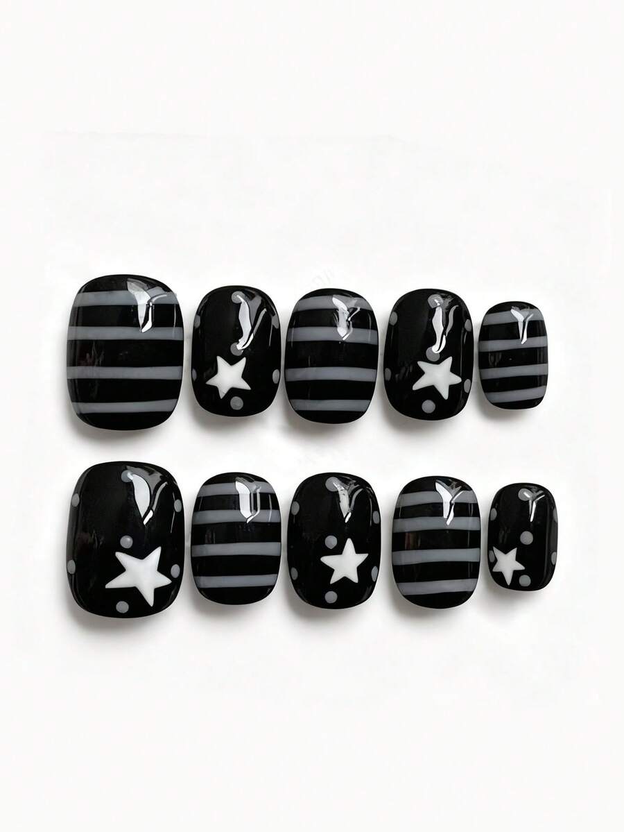 10pcs This Nail Art Is Named "Star Stripe Black". It Takes Glossy Black As The Base, With Soft Gray Stripes And Bright White Stars Dotted On It. The Design Is Simple But Not Plain, Cool And Stylish, And It's A Perfect Match For Various Daily Looks, Easy To Hold Both Casual And Delicate Styles. Nail Supplies - Black - View 1