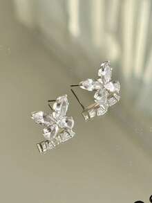 1 Pair Butterfly Shaped Earrings, Suitable For Women's Daily Wear - Silver - View 8