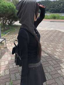 YCYC Kaos Lengan Panjang Berkerudung Kancing Motif Garis-garis Patchwork Gaya Korea Musim Gugur/Dingin untuk Wanita - Hitam - View 3
