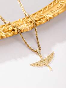 1件时尚铜合金锆石天使翅膀十字架吊坠项链，适合旅行、派对、聚会、装饰。