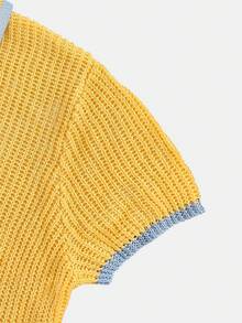 女士短袖针织Polo衫，撞色滚边，纽扣细节和镂空设计，宽松舒适，适合夏季休闲穿着，百搭街头风格 - 黃色 - 查看 9