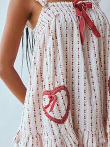 Vestido babydoll mini con lazo Y2K para mujer, tirantes finos, volantes, vestido fluido con tirante cruzado, estampado gráfico, vestidos para salir en vacaciones. - Rosa - Ver 3