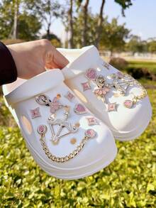 14件情人节优雅金色心形镂空鞋饰DIY配件 - 趣味百搭的个性化鞋饰，节日派对和特殊场合的完美礼物 - 金色 - 查看 7