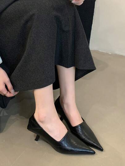 Women's Pointed Toe Stylish Low Heel Commuter Fashion Versatile Comfortable Solid Color Slip-On Shoes, Office Wear