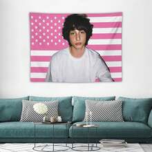 Mike Finn Wolfhard Celebrity Tapestry Thing Pink American Flag Print Stranger - Dorm Room Essential Wall Hanging For Bedroom & Living Room Decor - 彩色 - 查看 3