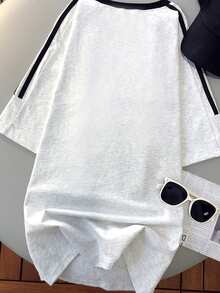 趣味印花图案短袖中长款T恤女款，时尚撞色条纹上衣 - 花灰色 - 查看 2