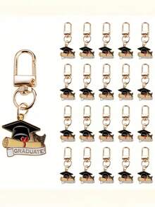 20 件经典复古毕业礼物四方帽合金材质创意龙虾扣/钥匙扣，适合七月毕业返校礼物、毕业派对礼物、包包装饰、手机/汽车钥匙扣礼物、九月教师节礼物、送给朋友、学生、老师和同学的礼物 - 彩色 - 查看 7