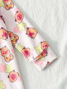 2 pcs Set Piyama Bayi Perempuan Lucu & Simpel, Romper Kancing Depan Motif Hewan Capybara, Bahan Lembut Cocok untuk Musim Semi, Gugur, dan Dingin - MultiWarna - View 5