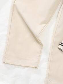 2pcs/Set Boys' Summer Fashion Commuter Business Casual Striped Short Sleeve Shirt With Bear Patch And Beige Straight Leg Pants - Apricot - View 4