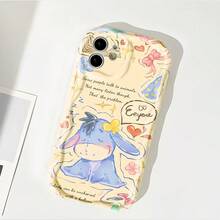 This Disney "Winnie The Pooh" Cartoon Character Phone Case Features A Cute And Playful Design, A Simple And Stylish Appearance, And A Smooth Feel. It Offers Camera Protection And A Curved, Wavy Design, Making It An Ideal Choice For Girls.  Compatible With IPhone 17/16/15/14/13/...12/11/XR/XS/X Series, It's The Perfect Gift For Family And Friends. This Stylish Phone Case Features A Fun Cartoon Character Design And Is Made From Lightweight And Durable Materials. - 無色 - 查看 5