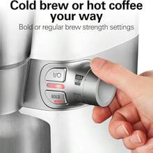 Cafetera rápida para café frio o caliente Hamilton beach ,capacidad para 16 onzas de cafe, Preparación fría o café caliente en minutos. Con esta cafetera fría puedes disfrutar de un café suave y frío en menos de 6 minutos - Tipo de Enchufe A USA (110-127V) - Ver 5