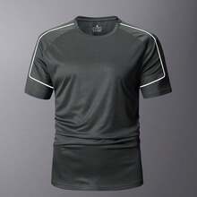 男士透气速干运动T恤，轻便健身训练休闲服 - 深灰色 - 查看 2
