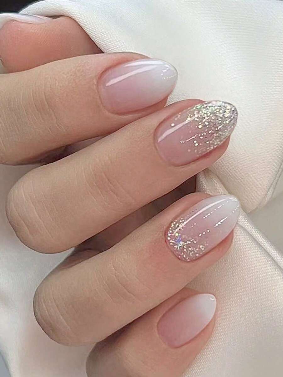 24 piezas de pegatinas de uñas ovaladas cortas, arte de uñas francés con brillo nude ombre, minimalista elegante, cobertura completa de fácil aplicación, adecuado para uso diario, vacaciones, fiestas y reuniones, superficie lisa, imprescindible para entusiastas de la moda Uñas postizas - Multicolor - Ver 1