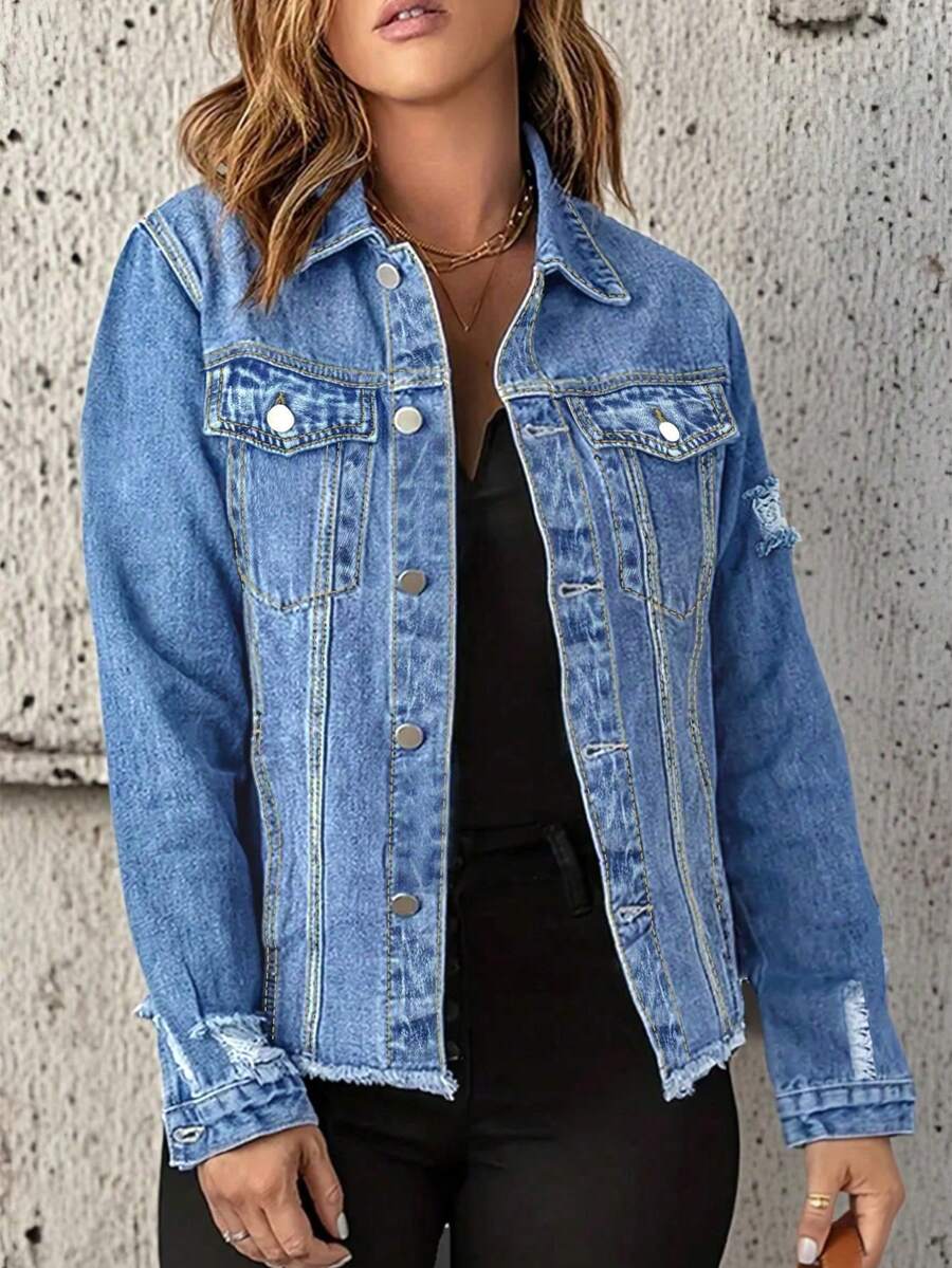 Chaqueta de mezclilla desgastada talla grande para mujer - Abrigo de manga larga con botones, bajo deshilachado, estilo casual rasgado adecuado para todas las figuras - Lavado ligero - Ver 1