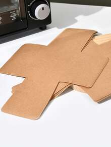 Double-Sided Silicone Coated Baking Parchment Paper - Made From Virgin Wood Pulp, Heat-Resistant, Non-Stick, And Oil-Proof, Making It An Ideal Liner For Bread Baking Pans. - Multicolor - View 6