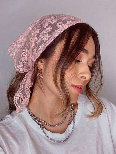 1 st. dammode spetshalsduk med blommönster, broderad blommig triangelhalsduk, lämplig för kvinnors semesterfrisyrer, oumbärlig huvudbonad/sjalett för resor