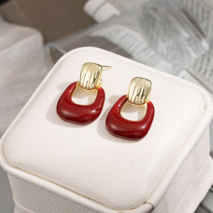 1 Pair Vintage Ankla Red Circle Earrings, Minimalist Elegant Design For Women - Burgundy - View 1