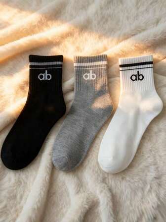 3 par dam enfärgade sportstrumpor, yogastrumpor till mitten av vaden, avslappnad minimalistisk stil, bekväma och mjuka, unisex pardesign, lämpliga för alla årstider