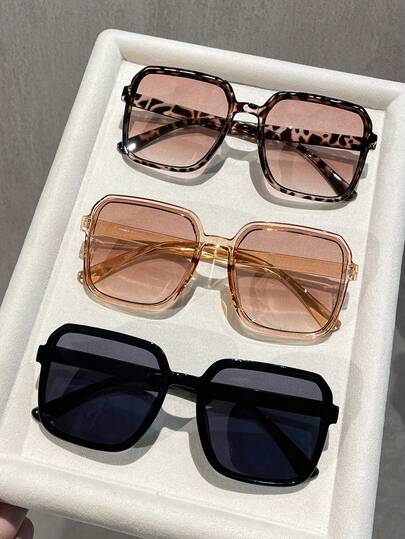 一副豹纹波西米亚风PC（聚碳酸酯）眼镜，时尚百搭