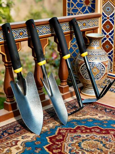 1-delat bästsäljande trädgårdsredskapsset | Bred murslev/smal murslev/kratta | Slitstarkt stål med hög manganhalt | Ergonomiskt halkfritt och bekvämt handtag | Oumbärligt för skötsel av krukväxter och inomhusträdgårdsskötsel | Perfekt present till trädgårdsentusiaster | Utformad för utomhusaktiviteter inklusive skattjakt, strandpromenader, camping och reseäventyr | Lämplig för inomhus- och utomhusbruk