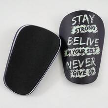 1 par de espinilleras de entrenamiento de fútbol mini, almohadillas de entrenamiento para partidos - reutilizables, cómodas de usar, duraderas - Multicolor - Ver 8