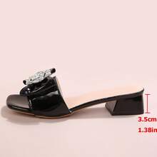 法式方头水钻蝴蝶结粗跟凉鞋，百搭显瘦，夏季新品 - 黑色 - 查看 9