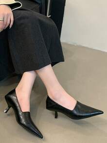 Giày nữ mũi nhọn, gót thấp, kiểu dáng thời trang, thoải mái, màu trơn, thích hợp đi làm. - màu đen - Xem 2