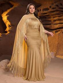 Faeriesty 女士大码高领正式晚礼服，饰有闪亮流苏肩袖和修身鱼尾裙摆，适合周年纪念、浪漫活动、红毯盛会、正式晚宴、奢华约会之夜、情人节派对、婚礼等场合。 - 香檳色 - 查看 3