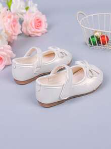 1 Pair Fashionable Cute Flat Shoes For Baby Girls, Infant Bowknot Shoes, All Season - White - View 5