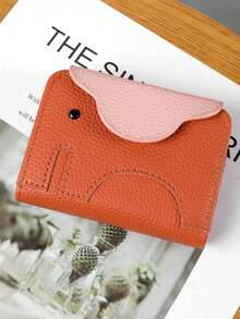 This Women's Wallet Features A Cute Elephant Design, A Large Capacity With Multiple Card Slots, And A Compact Style.The Anti-Magnetic Card Holder Boasts A Modern, Minimalist Aesthetic.The Adorable Elephant Shape Is Complemented By A Textured Lychee Pattern, Neat Stitching, And Durable Construction. - 彩色 - 查看 3