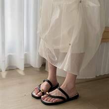 XIXITIAO 1双女士简约撞色人字拖，软底户外凉鞋，百搭纯色平底人字拖，极简风格，舒适休闲，适合海滩/户外/派对穿着 - 黑色 - 查看 9