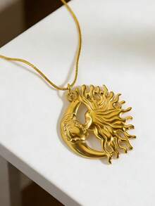 MECYLIFE 1pc Stainless Steel Sun & Moon Pendant Necklace, Personalized Kissing Couple Necklace, Minimalist Design For Women, Valentine's Day Gift - Yellow Gold - View 3