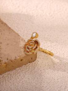 金色戒指，独特酷炫三指锆石链形设计，嘻哈风格百变戒指，不锈钢配饰，男女皆宜，馈赠佳品。 - JZ9066 - 查看 5