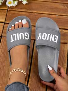 Dép lê thời trang mới, dép nhựa đế cao su đàn hồi cao dành cho nữ, thoải mái, mềm mại, đa năng, phù hợp cho việc đi lại, nhẹ, chống mài mòn, thích hợp cho nhà cửa, thư giãn và đi bộ với khả năng giảm sốc. - Xám - Xem 9