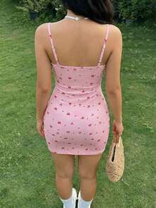 情人节粉色蝴蝶结印花吊带修身迷你连衣裙，甜美可爱Y2K风格女士约会之夜连衣裙 - 粉色 - 查看 2