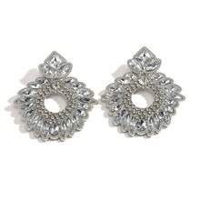 2PCS Vintage Court Style Elegant Colorful Hollow Flower Women's Earrings Suitable For Women's Weddings, Banquets, And Parties - 黑色 - 查看 6