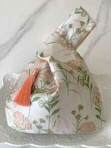 1件装多功能腕包，这款宽敞的礼品袋是一款创意单肩手提包，非常适合度假，复古风格，重点在于流苏金色提花腕包。 - 彩色 - 查看 5