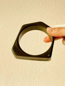 1 chiếc vòng tay tròn bóng bẩy hình học bất đối xứng, kiểu dáng tối giản, thích hợp cho mùa hè. - Nhiều màu - Xem 11