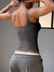 Aoqta Sports 女士夏季休闲纯色吊带背心，无袖露背带胸垫修身运动背心，适合瑜伽、跑步、健身、日常穿着 - 深灰色 - 查看 3