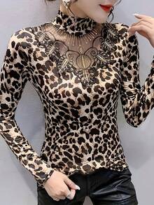 Plus Size Women Leopard Illusion Collar Top, Spring/Autumn Detachable Collar Long Sleeve T-Shirt - Black - View 2